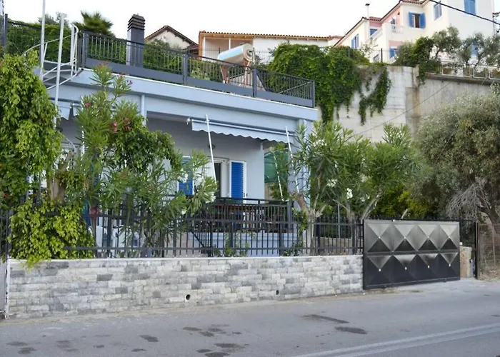 Melenia's Sea Front House Σπίτι διακοπών