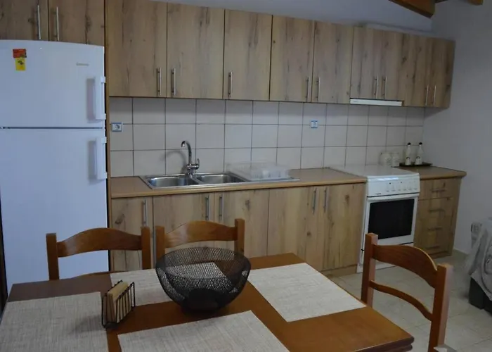 Melenia's Sea Front House Σπίτι διακοπών Καλαμάτα