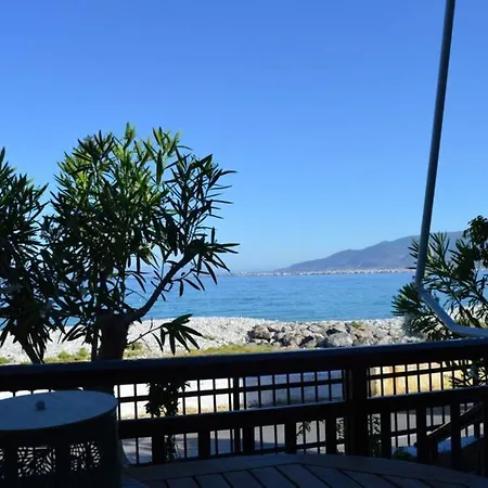 Melenia's Sea Front House