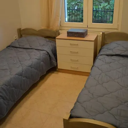 Melenia's Sea Front House Nyaraló