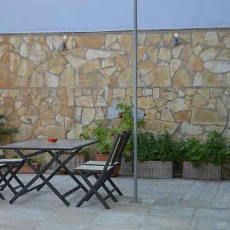 Melenia's Sea Front House *