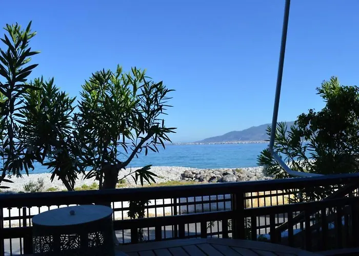 Melenia's Sea Front House